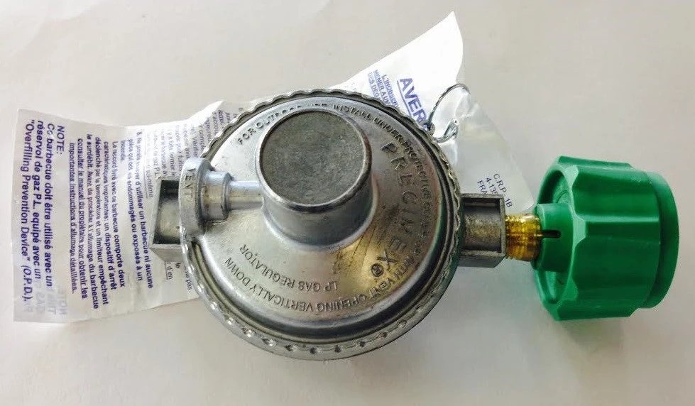 Single Stage Low Pressure Regulator | Hand Tight Knob Type 1 - 1107A 3 Single Stage Low Pressure Regulator | Hand Tight Knob Type 1 - 1107A