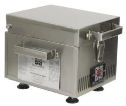 SOL-IR8A Solaire Anywhere Mini Personal Infrared Grill -BBQ Haven Shop Anywhere Personal Grill Back Side View SOL IR8A 27652.1477052387.1500.1500